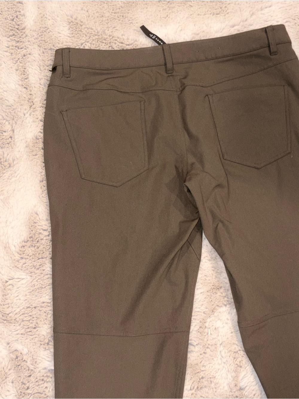 Lululemon Men's Straight Leg Pants - Picture 12 of 13